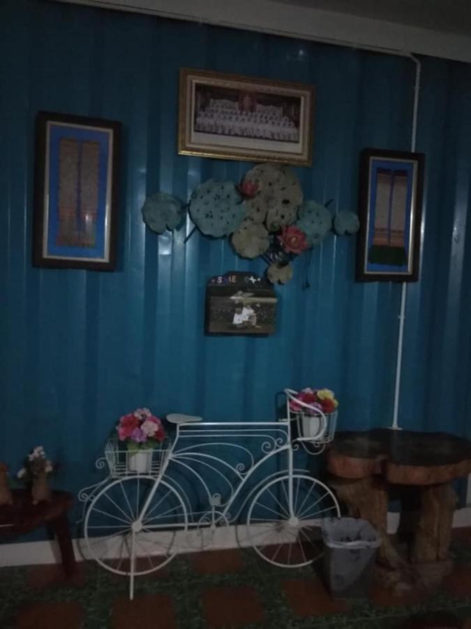 Farsai Homestay Lopburi Ngoại thất bức ảnh
